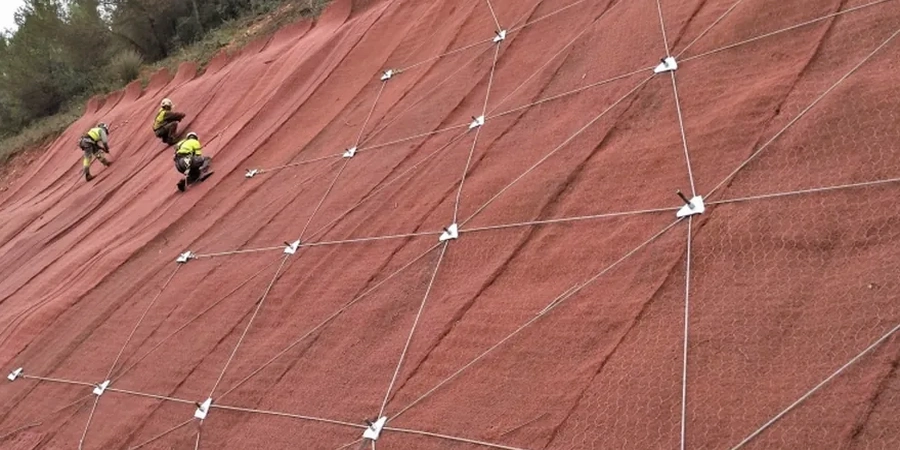 Análise de Estabilidade de Taludes em São Luís: Segurança Geotécnica para seu Projeto